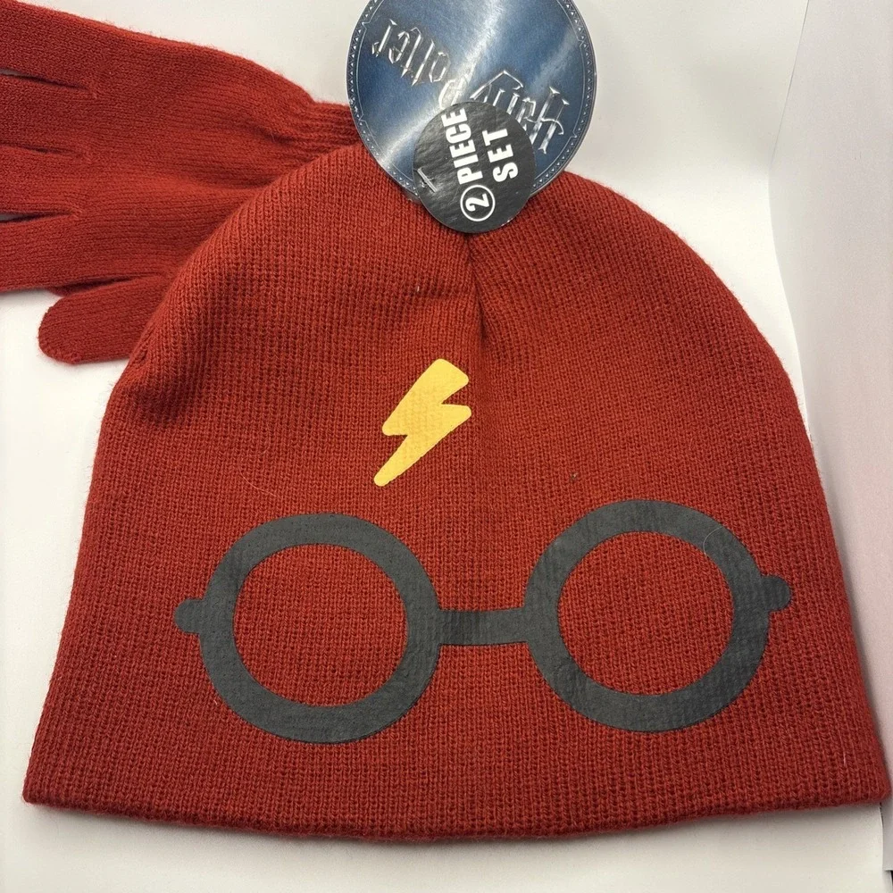 Harry Potter 2-Piece Unisex Set – Hat/Cap & Gloves